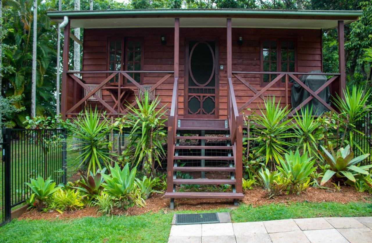 Sunshine Valley Cottages Woombye ภายนอก รูปภาพ