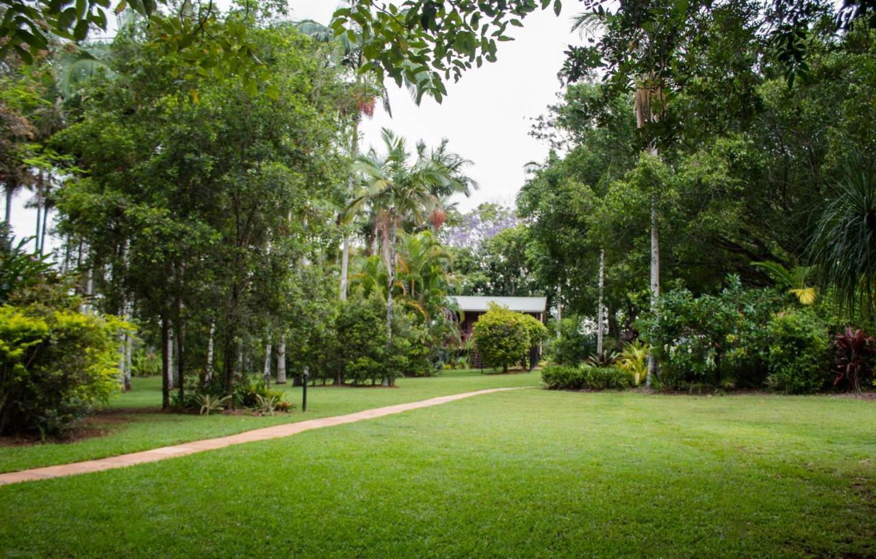 Sunshine Valley Cottages Woombye ภายนอก รูปภาพ