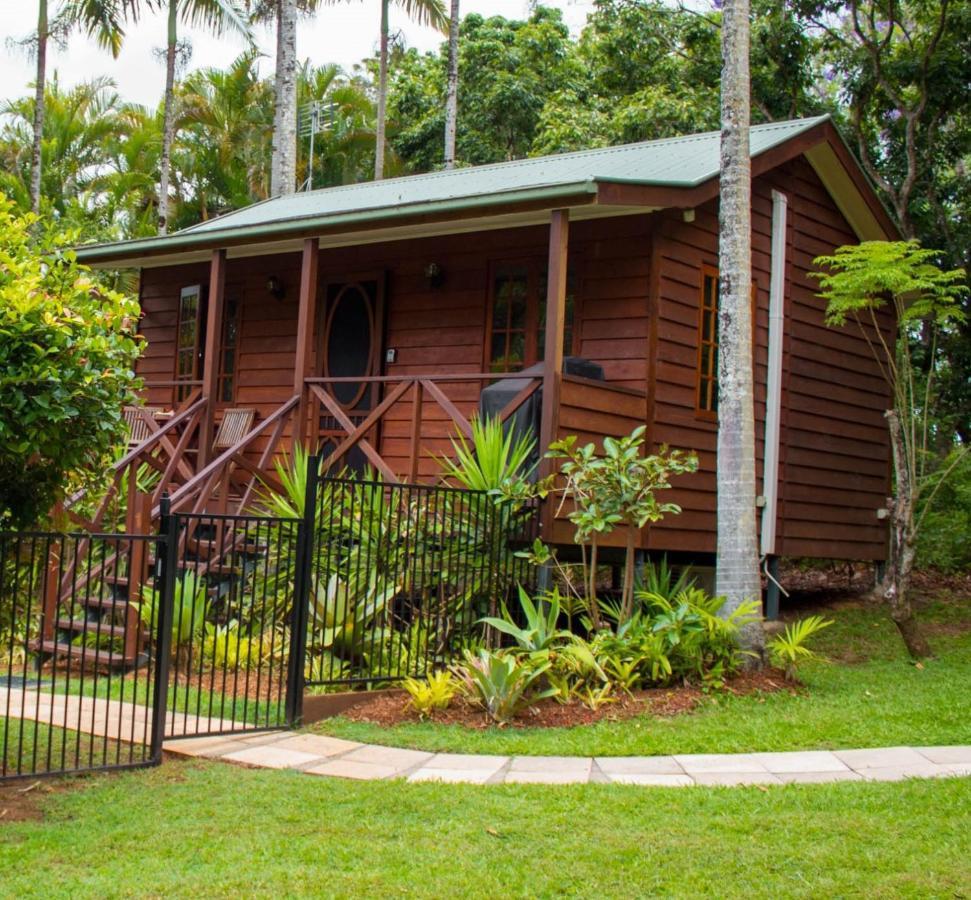 Sunshine Valley Cottages Woombye ภายนอก รูปภาพ